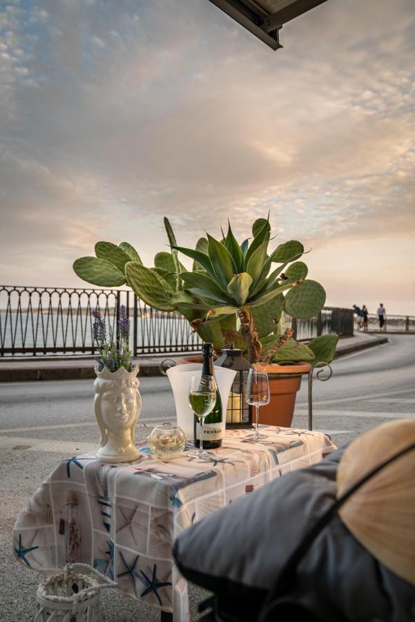 Suite Ortigia Vista Mare Syrakus Exterior foto